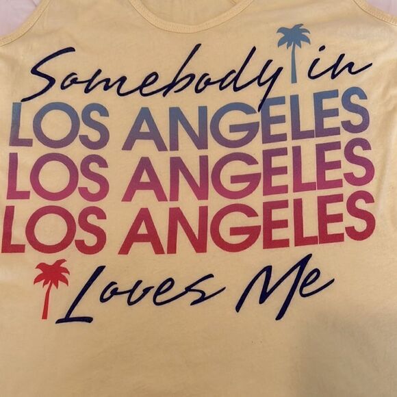 I love 💛h81 size L “Some body in Los Angeles loves me” racerback T-shirt GUC - Picture 3 of 10